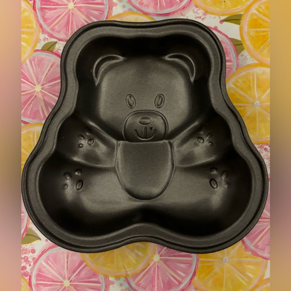 Mini Bear Baking Pan - Picture 2 of 5
